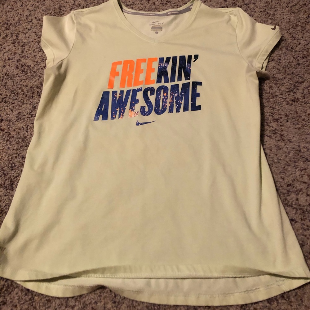Nike t-shirt